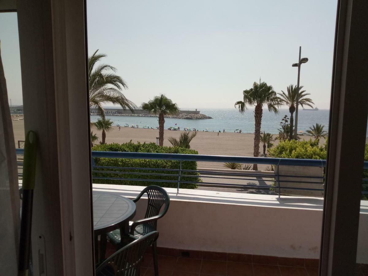 קרבונראס Primerisima Linea De Playa מראה חיצוני תמונה